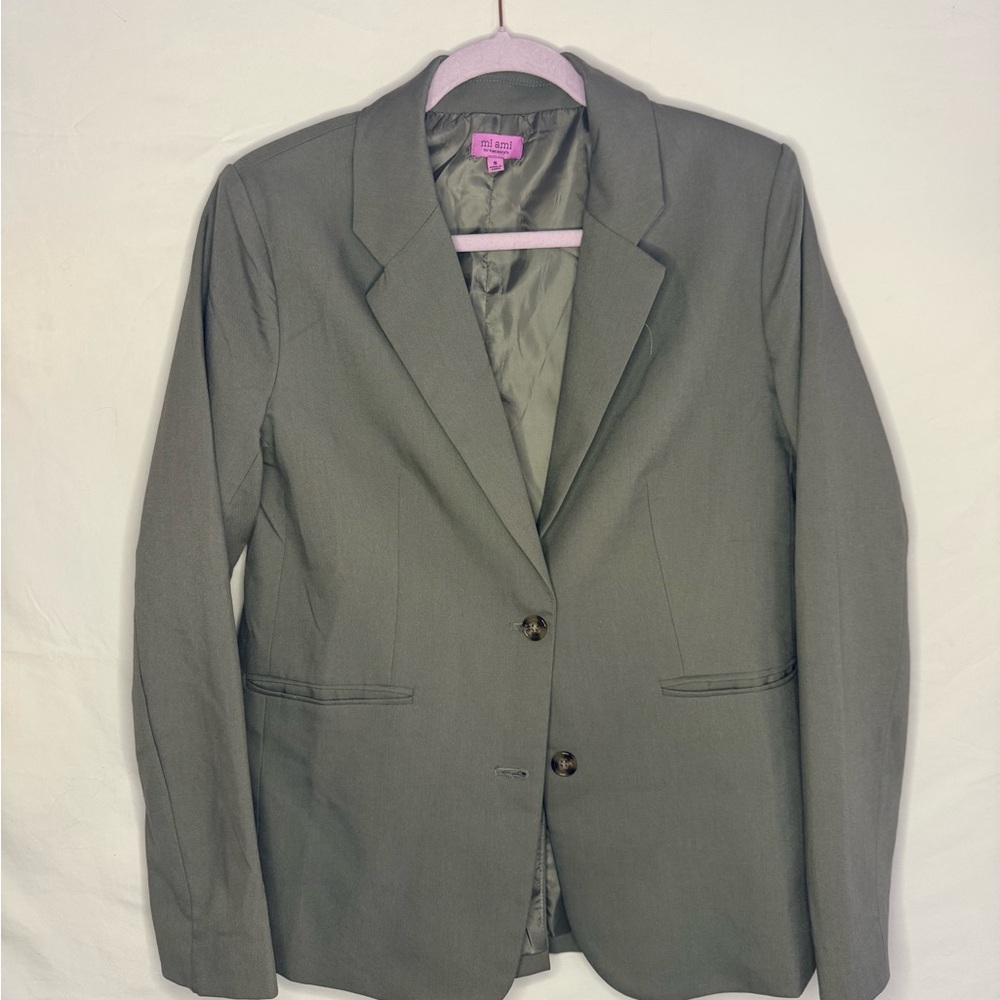 Francesca’s Green Blazer Jacket